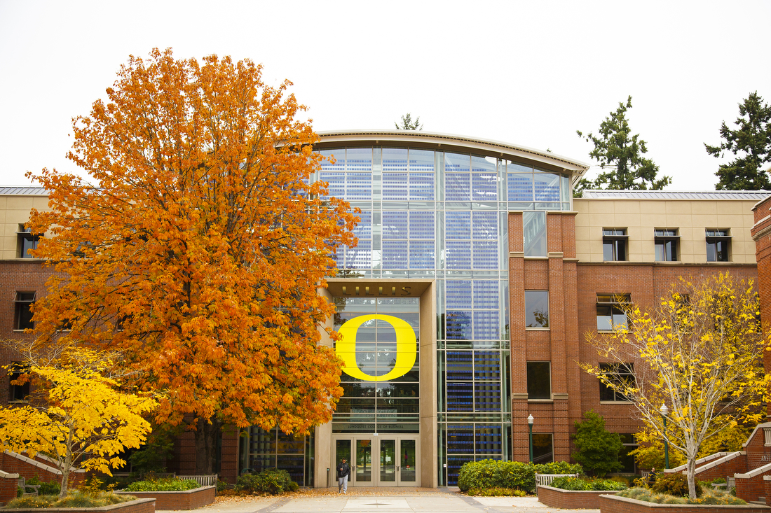 54e0f0e8502bb6a5483d33e5_uo-fall.jpg