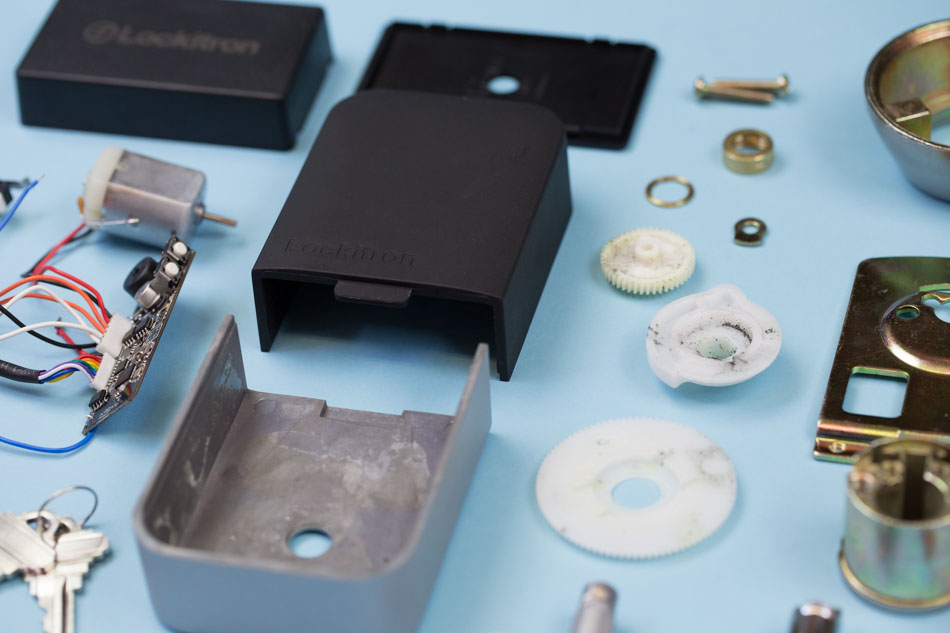 Special Edition Teardown: Lockitron Bolt with Paul Gerhardt Special Edition Teardown: Lockitron Bolt with Paul Gerhardt
