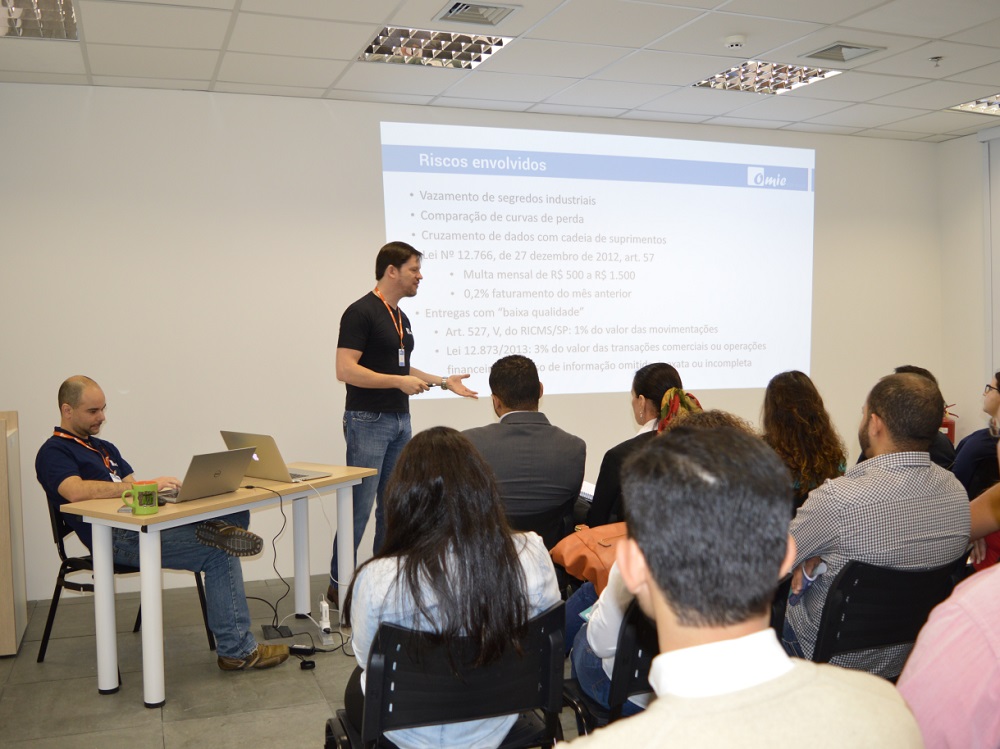 Palestra sobre Bloco K ministrada pela Omiexperience em sua sede