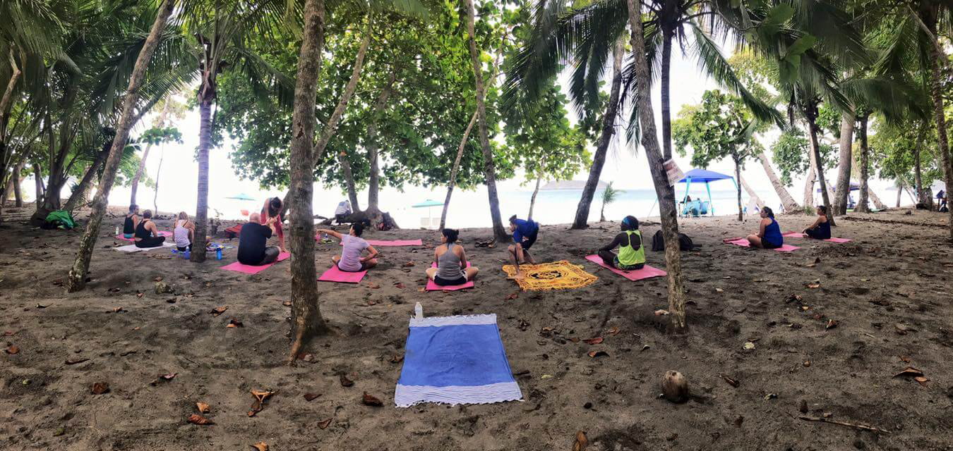 blog-explore-central-america-costa-rica-morning-yoga