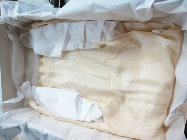 tissue-paper-luggage
