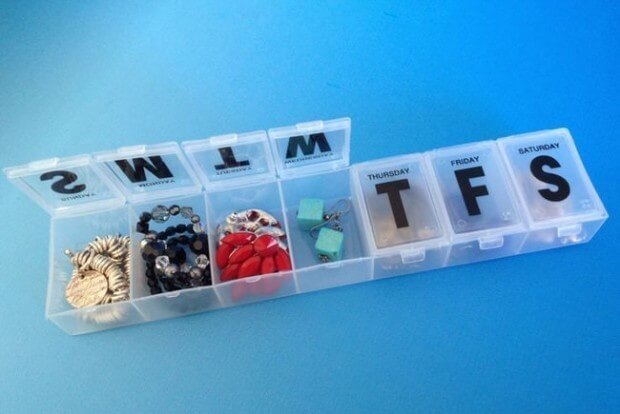 organizer-jewelry