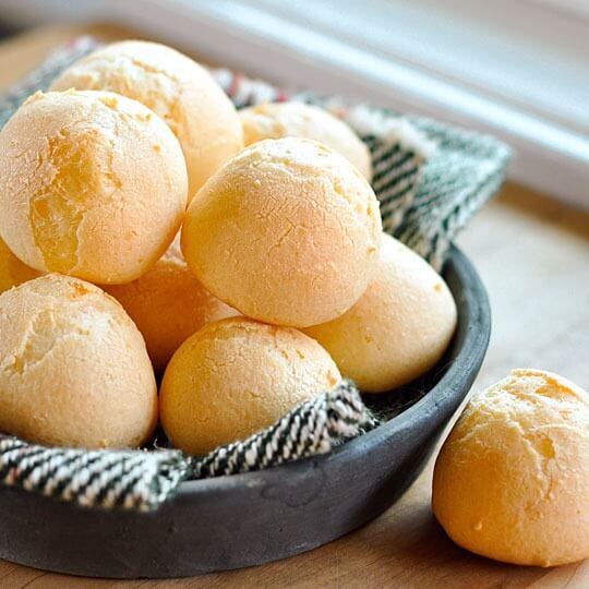 brazilian-paodequeijo
