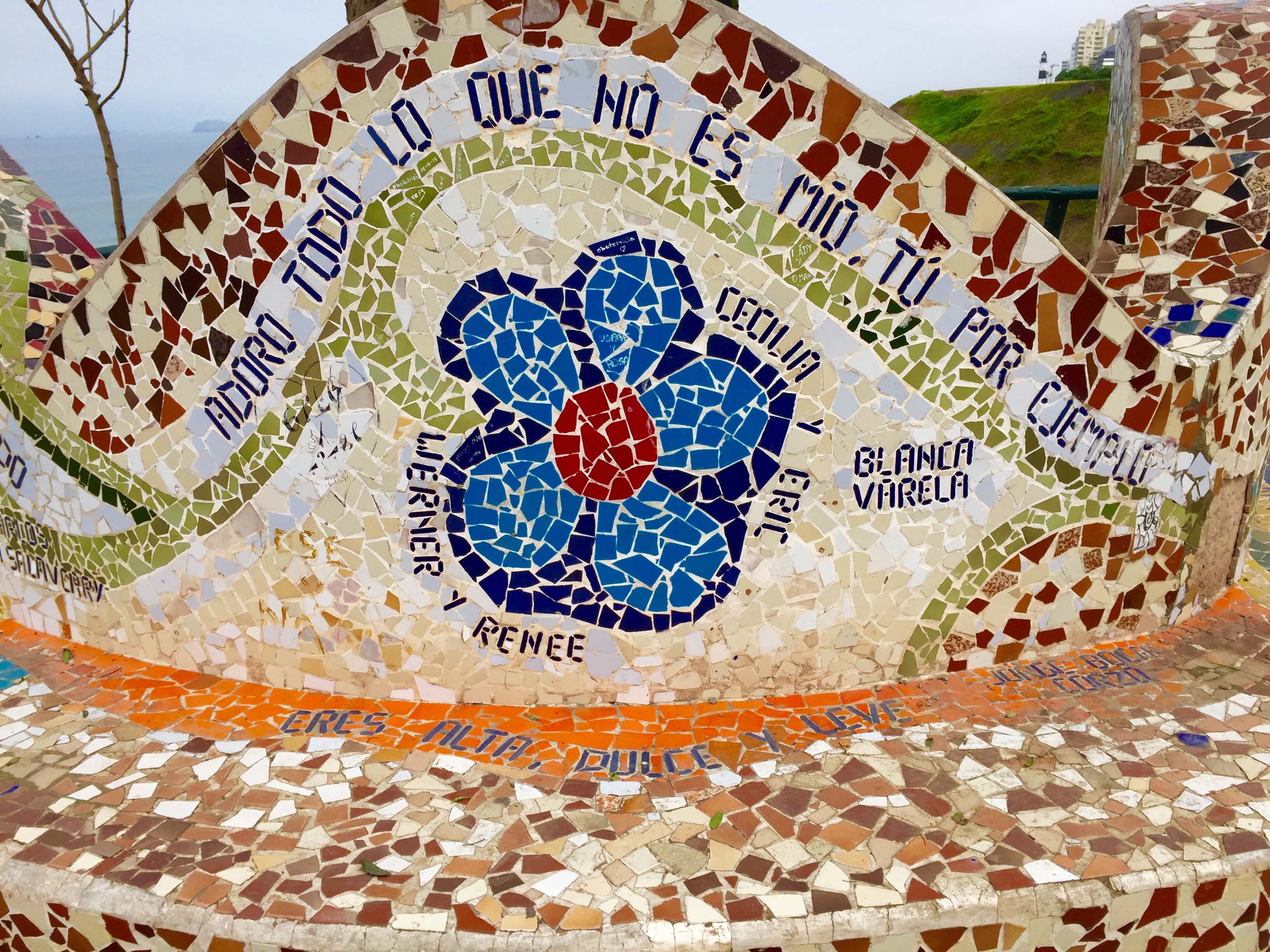 blog-spare-day-in-lima-parque-del-amor-mosaic