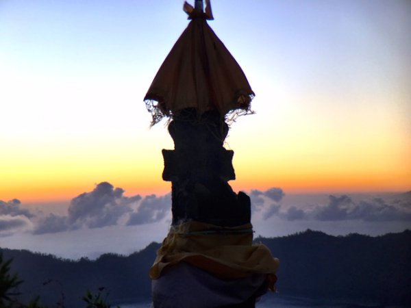 blog-Choose-Yourself-Today- New-Yoga-&-Life-Coaching-Retreat-in-Bali-mount-batur