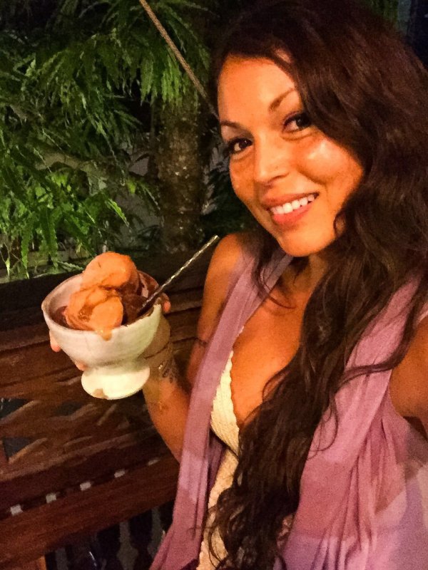 blog-YOU-are-what-YOU-eat-And-What-You-Think-Too-vegan-ice-cream