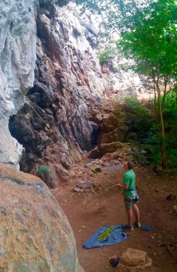 under30experiences-travel-blog-for-millennials-entering-the-flow-state-climbing-crazy-horse-envision-route
