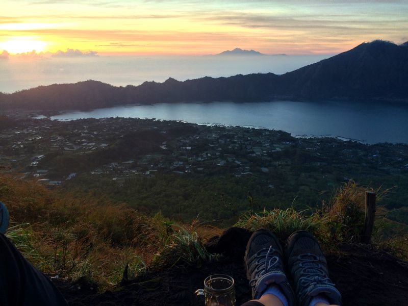 under30experiences-travel-blog-for-millennials-how-i-got-over-the-stigma-of-traveling-solo-mt-batur