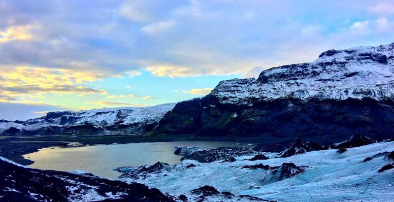 under30experiences-travel-blog-for-millennials-iceland-glacier-sunset-live-different-podcast