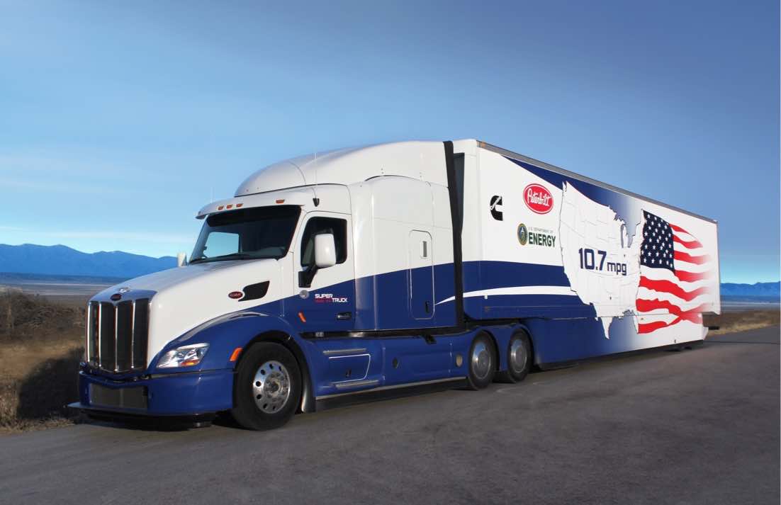 Супер-грузовик Peterbilt 2014 показатели эффективности грузовых перевозок