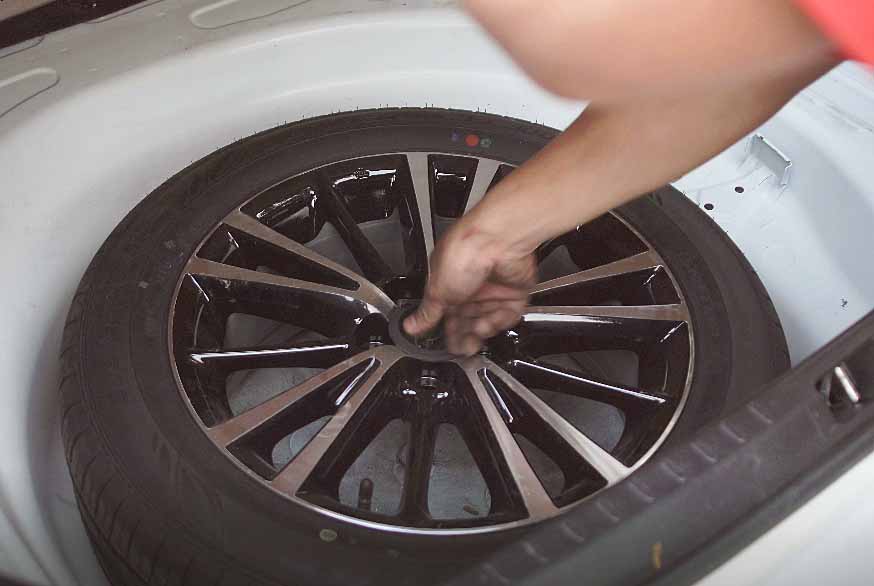 Bánh dự phòng xe corolla altis