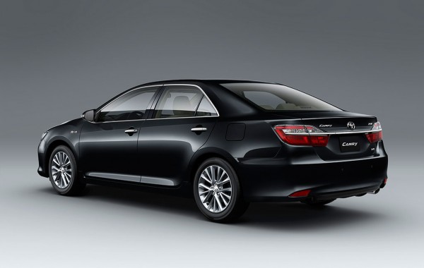 2017 giá camry xe - ngoại thất