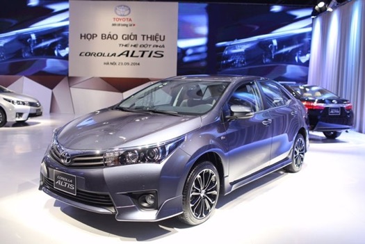 Xe Corolla Altis thế hệ thứ mười một (2012-nay)