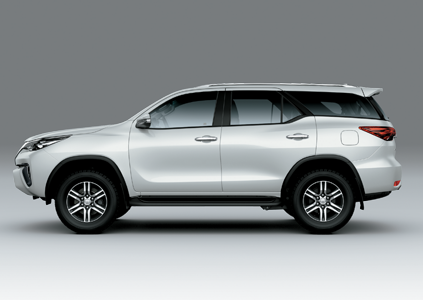 thân xe fortuner máy dầu 2.4g