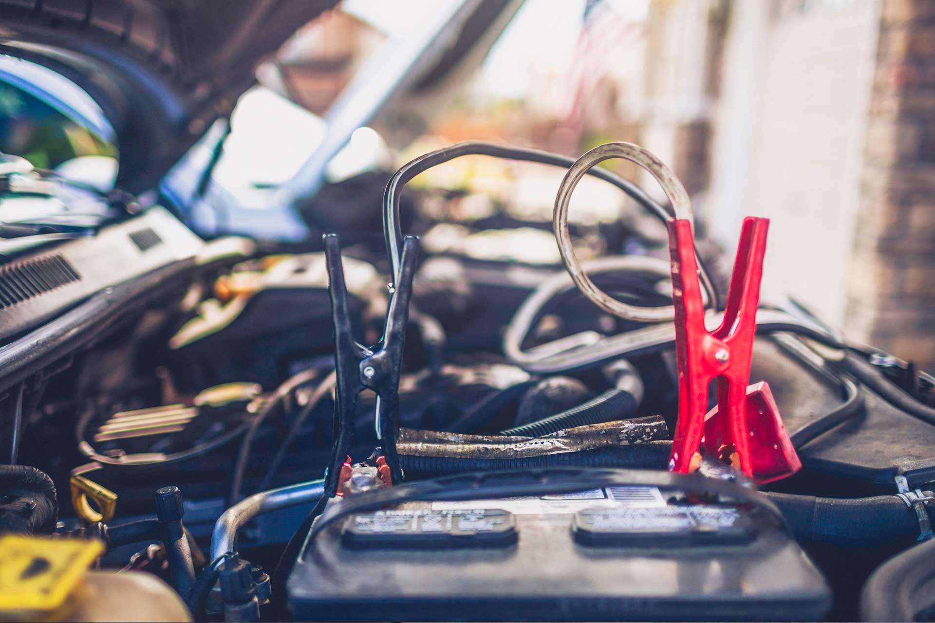 Jump Start Your Car 24/7 Get Help Now with Quick Service.