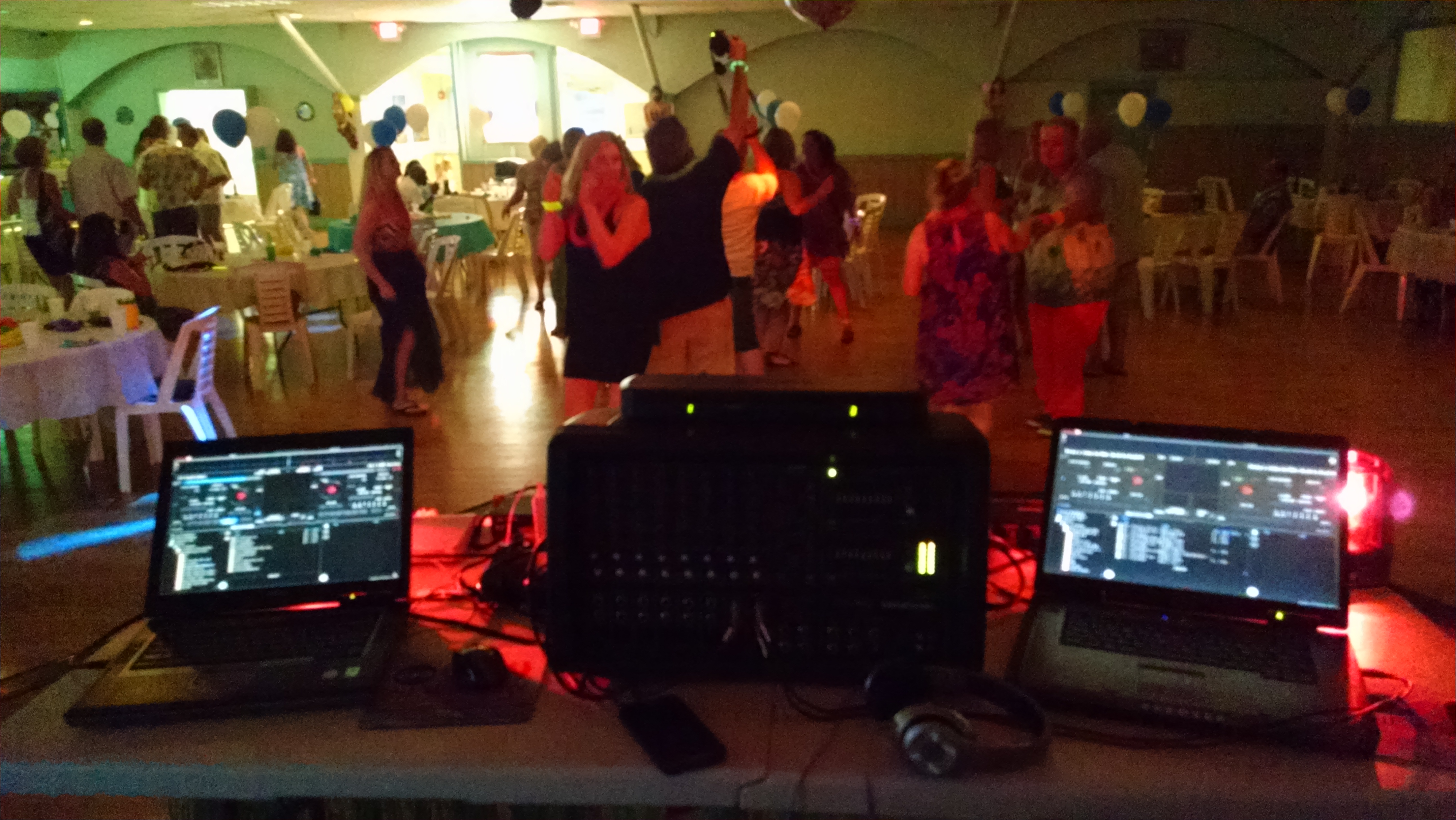 DJ in Stonington CT