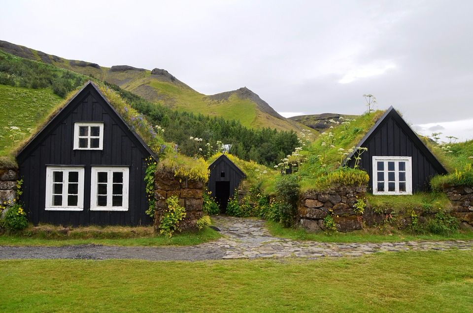 best time to visit iceland