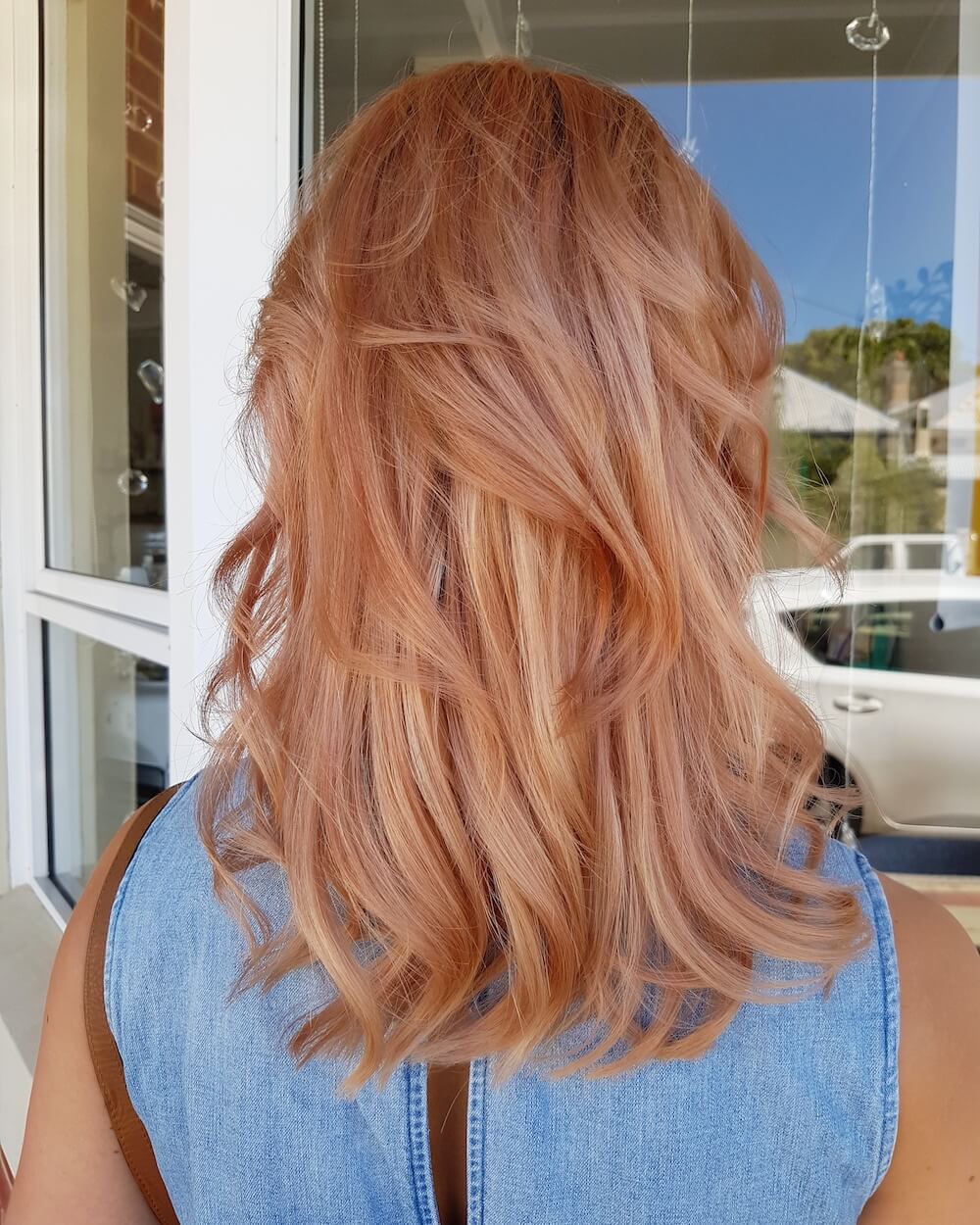 Rose gold hair colour, Kinks salon
